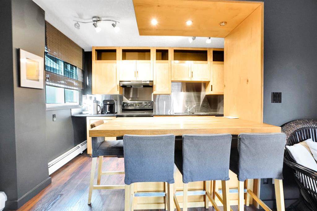 823 19 Avenue - Photo 1