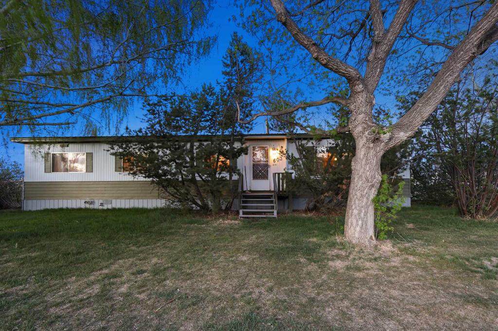 603 Alberta Avenue - Photo 1