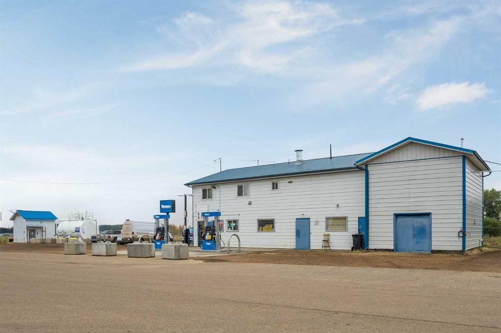 2 Railway Avenue - Photo 1