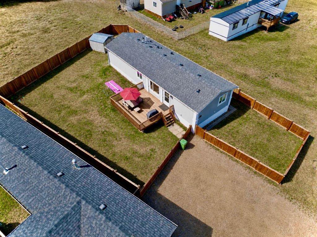 4410 48 Street - Photo 1