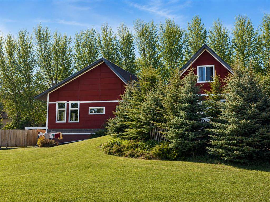 211 Moon River Drive - Photo 1