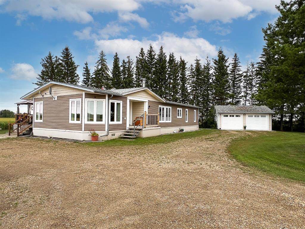 77132 Range Road 212 - Photo 1