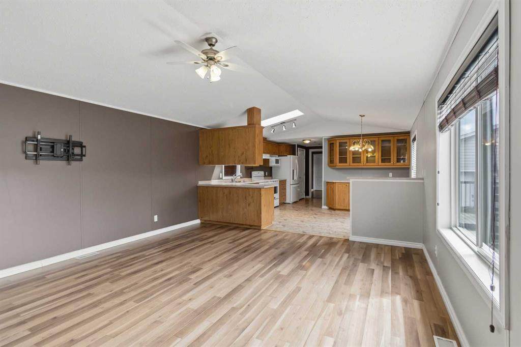 https://bt-photos.global.ssl.fastly.net/calgary/orig_boomver_1_A2313327-2.jpg