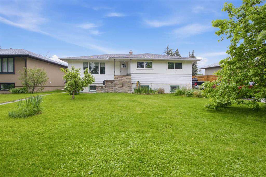 2026 27 Street - Photo 1