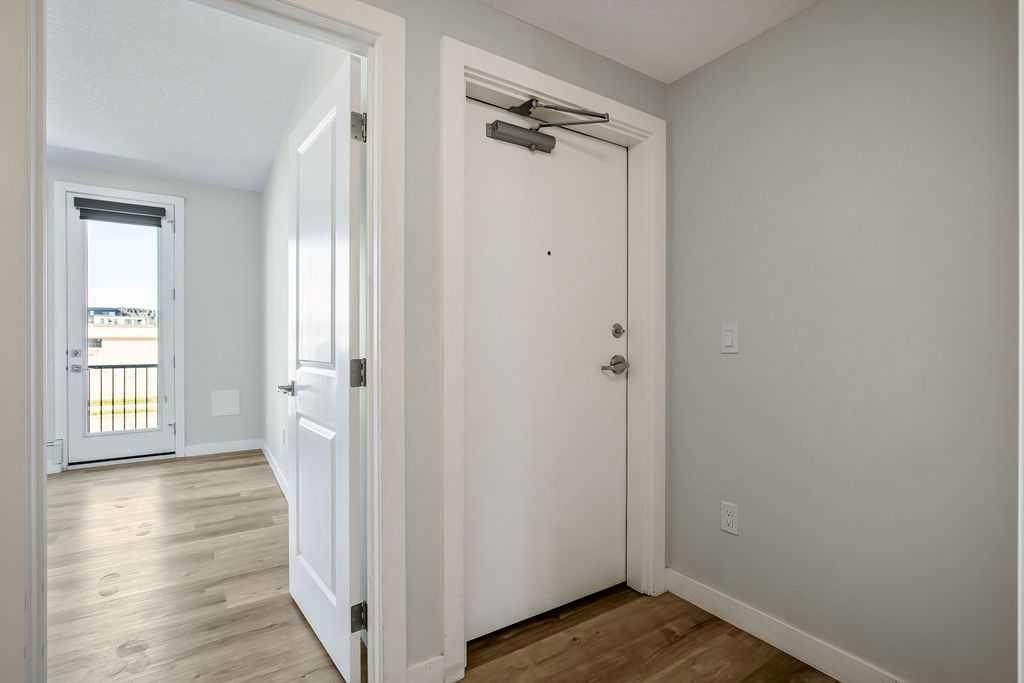 https://bt-photos.global.ssl.fastly.net/calgary/orig_boomver_1_A2314809-2.jpg