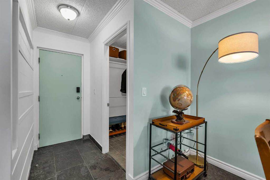 https://bt-photos.global.ssl.fastly.net/calgary/orig_boomver_1_A2315052-2.jpg
