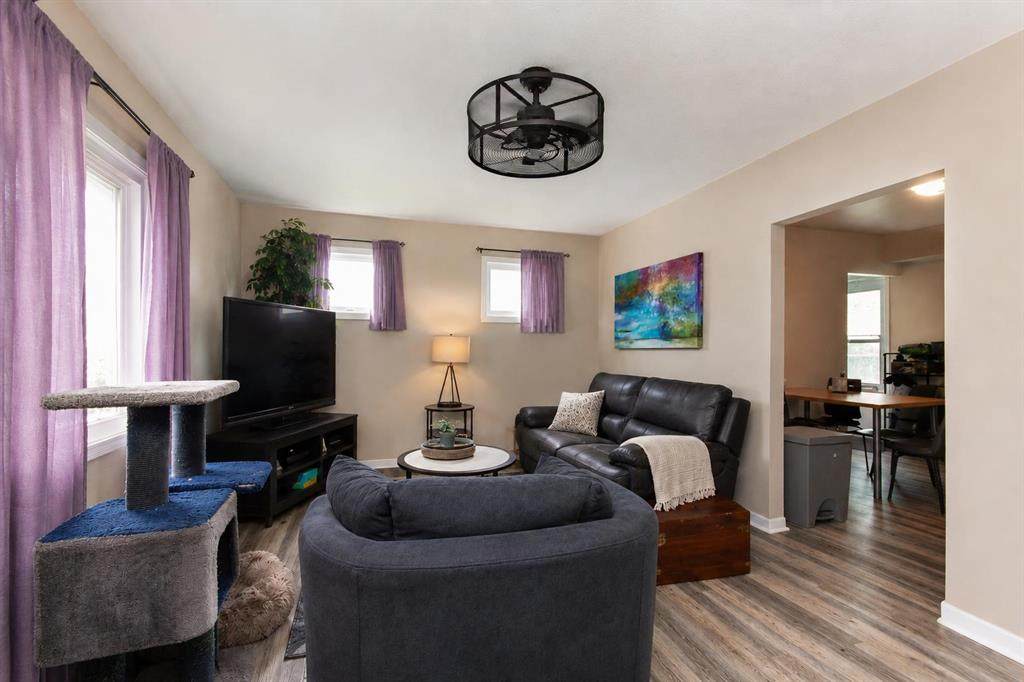 https://bt-photos.global.ssl.fastly.net/calgary/orig_boomver_1_A2315062-2.jpg