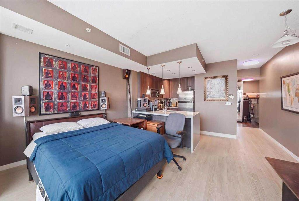https://bt-photos.global.ssl.fastly.net/calgary/orig_boomver_1_A2315835-2.jpg