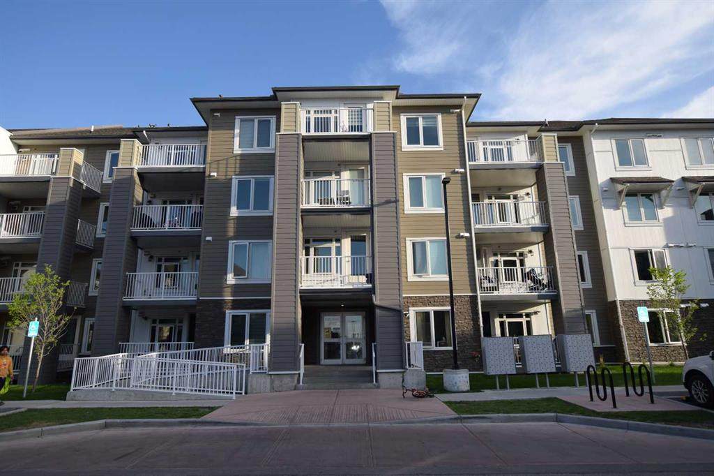 6118 80 Avenue - Photo 1