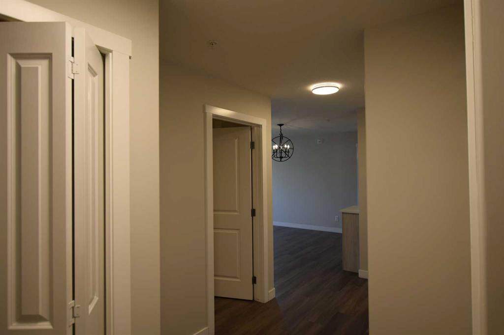 https://bt-photos.global.ssl.fastly.net/calgary/orig_boomver_1_A2315940-2.jpg