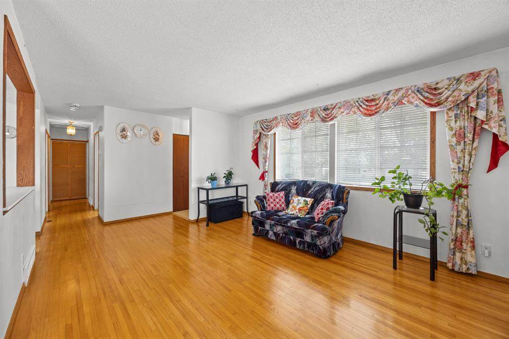 https://bt-photos.global.ssl.fastly.net/calgary/orig_boomver_1_A2316120-2.jpg