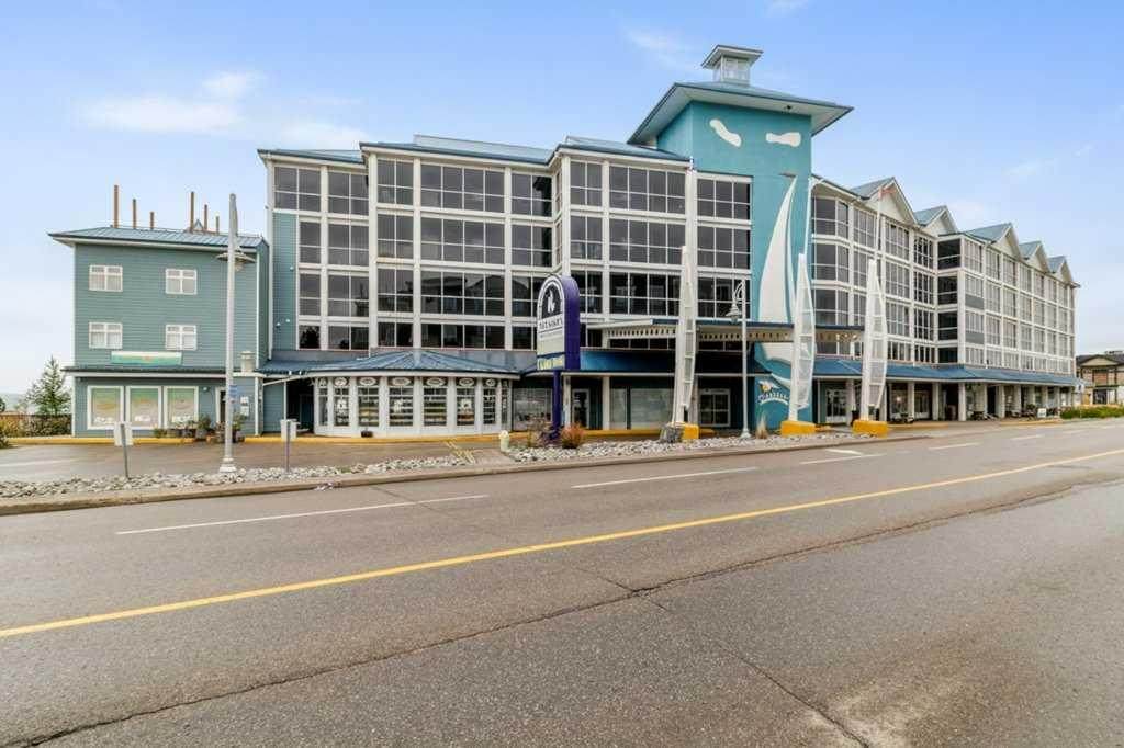 5100 Lakeshore Drive - Photo 1