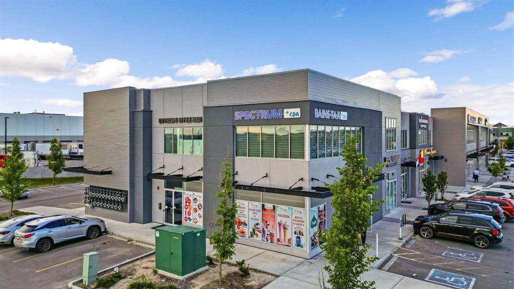 4310 104 Avenue - Photo 1