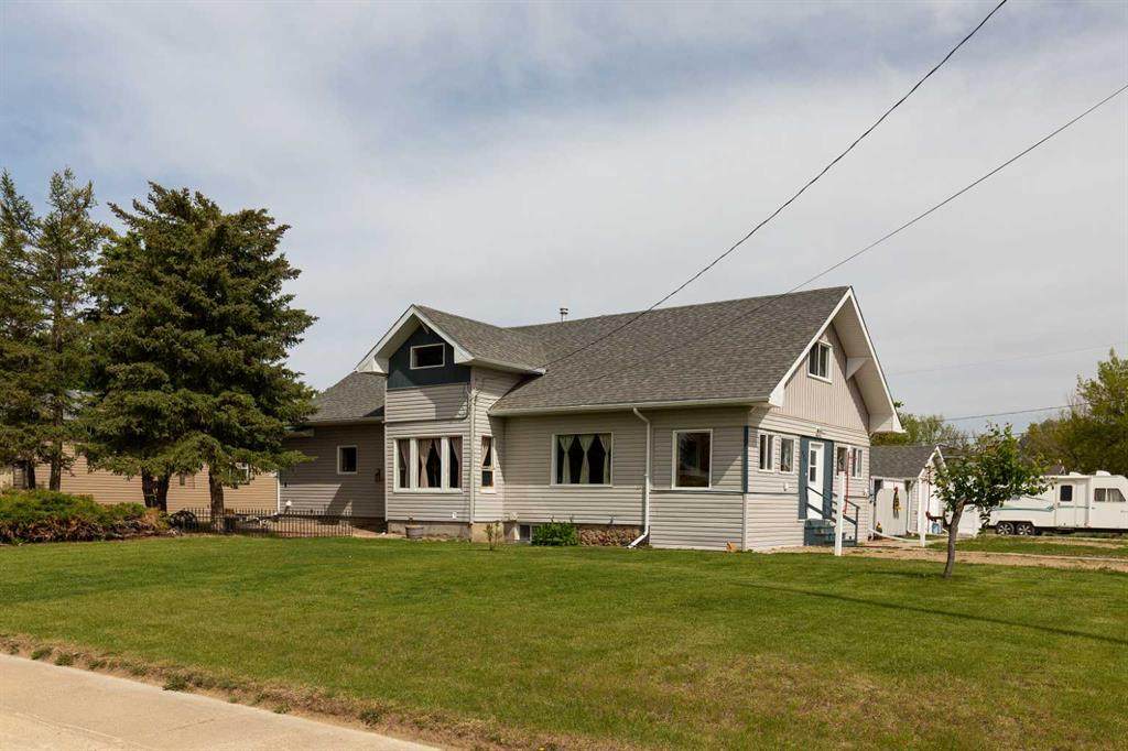 606 5 Street - Photo 1