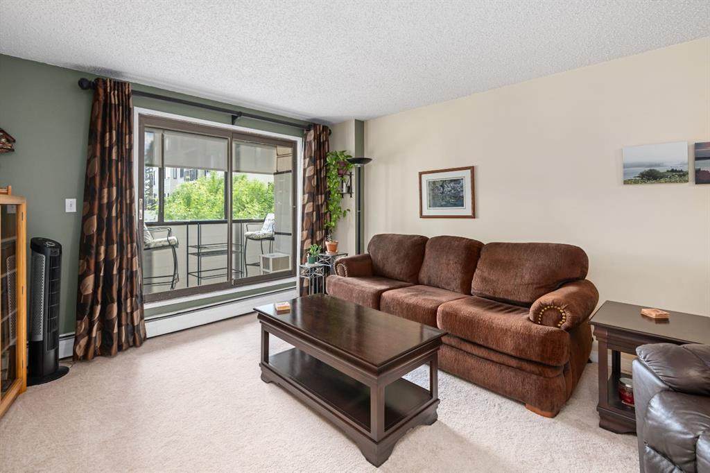 https://bt-photos.global.ssl.fastly.net/calgary/orig_boomver_1_A2318097-2.jpg