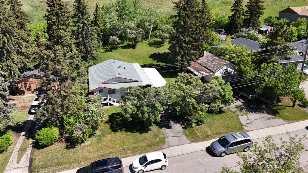 https://bt-photos.global.ssl.fastly.net/calgary/orig_boomver_1_A2318121-2.jpg