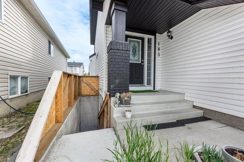 https://bt-photos.global.ssl.fastly.net/calgary/orig_boomver_1_A2318613-2.jpg