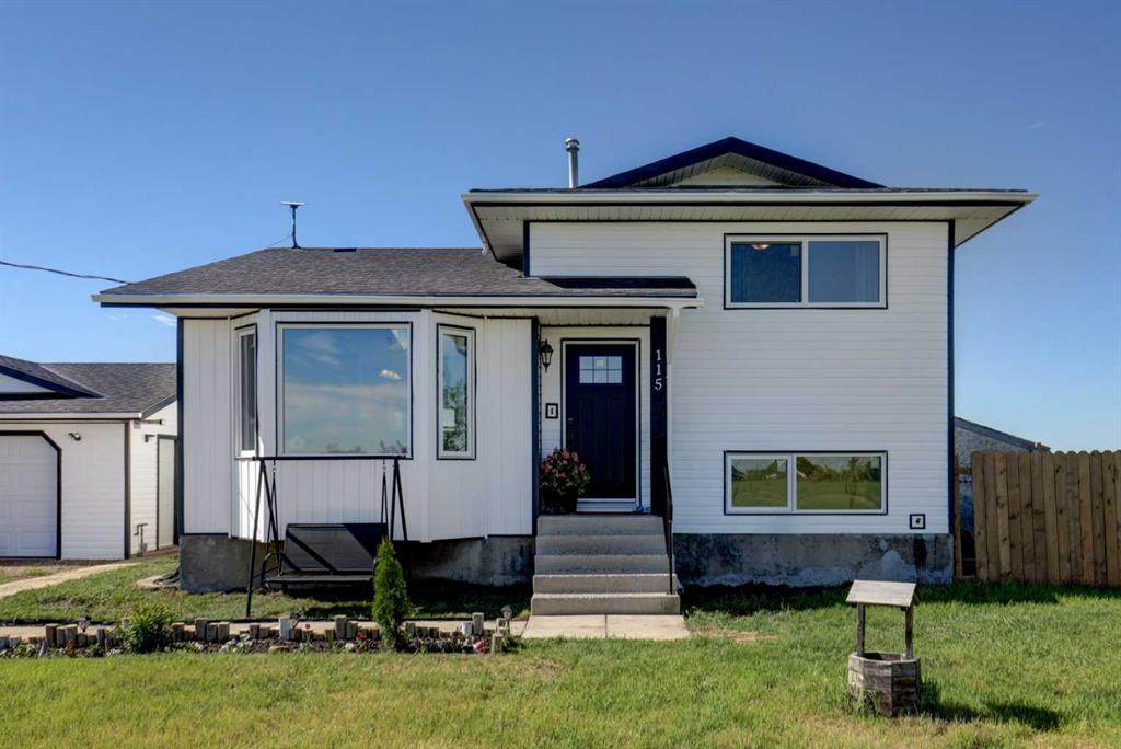 115 5 St - Photo 1
