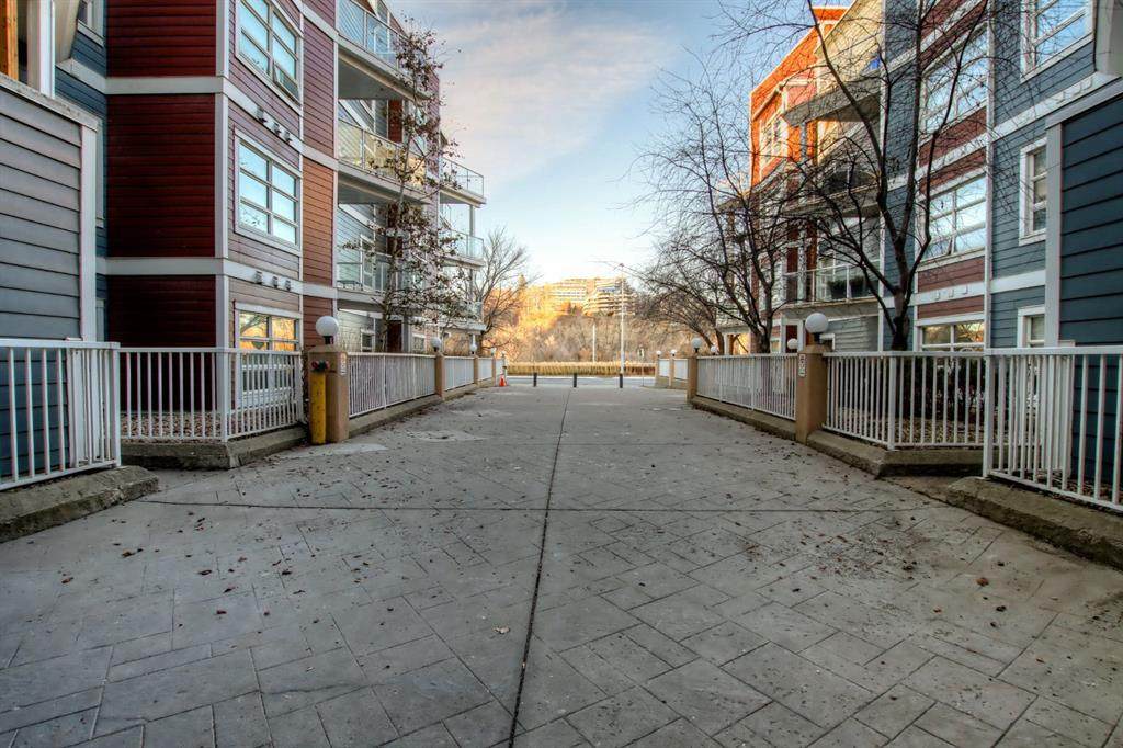 https://bt-photos.global.ssl.fastly.net/calgary/orig_boomver_1_A2319068-2.jpg