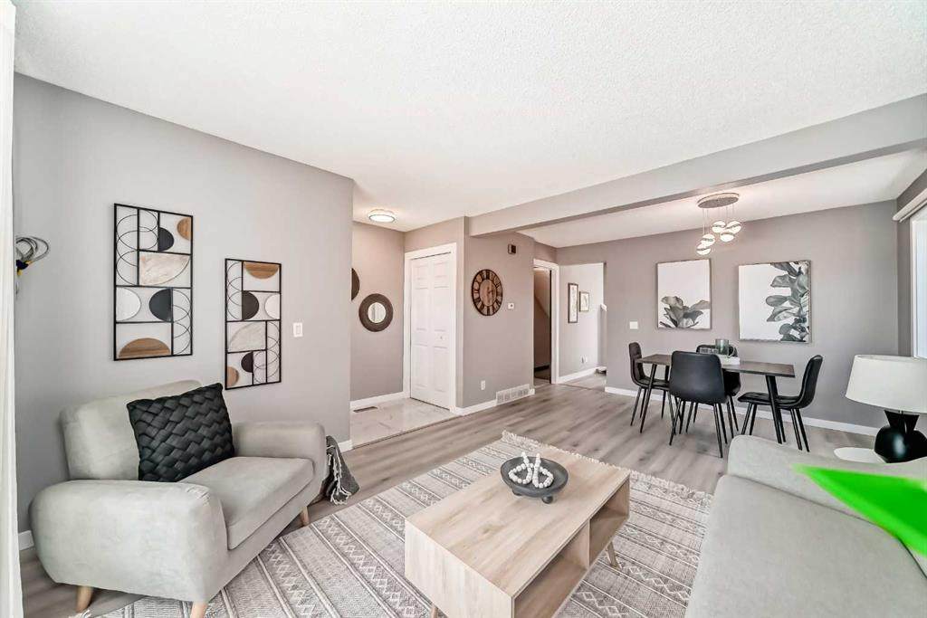 7 Martinview Crescent - Photo 1