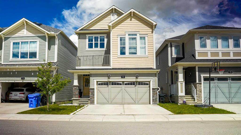 74 Carrington Crescent - Photo 1