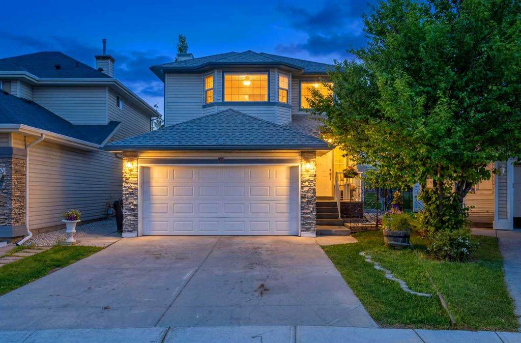 46 Citadel Meadow Crescent - Photo 1
