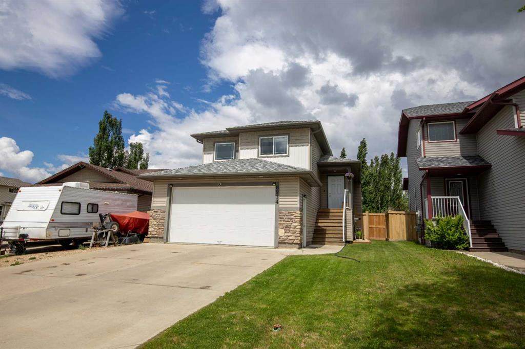8914 72 Avenue - Photo 1