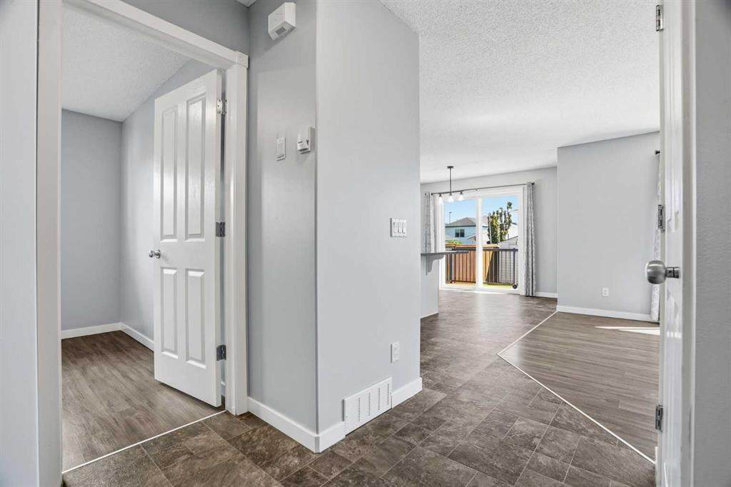 https://bt-photos.global.ssl.fastly.net/calgary/orig_boomver_1_A2320262-2.jpg