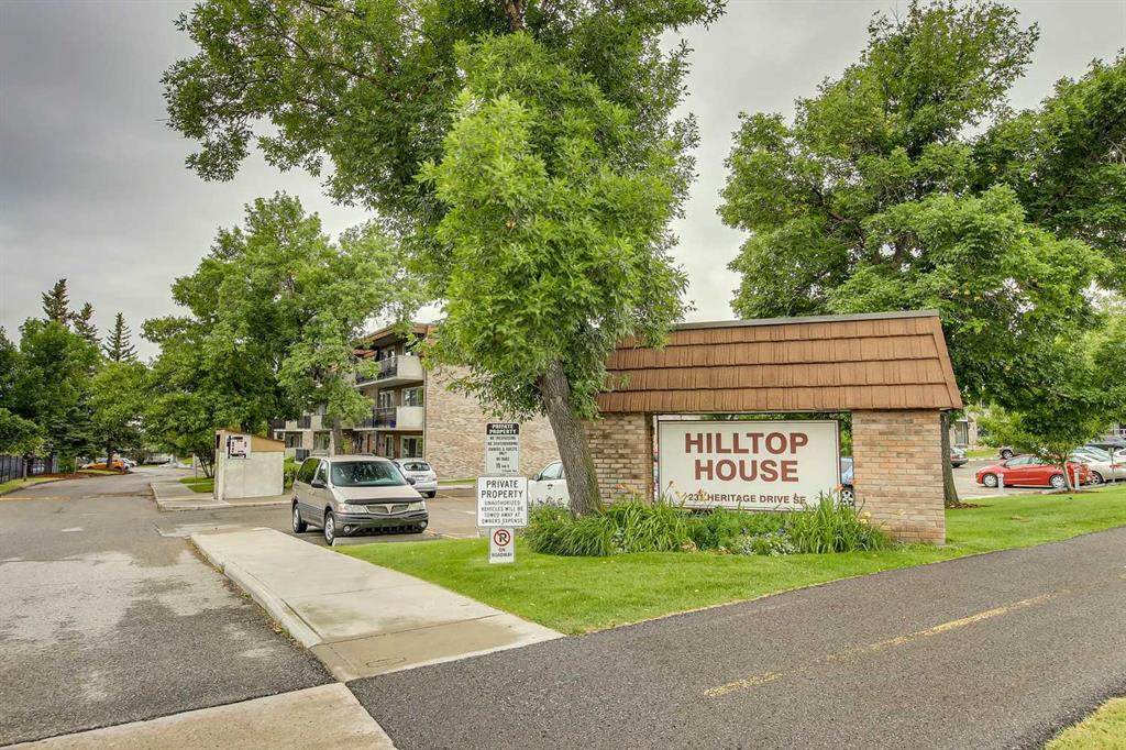 231 Heritage Drive - Photo 1
