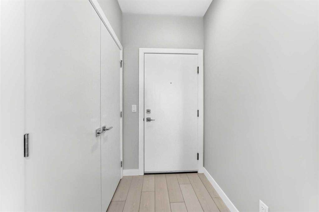 https://bt-photos.global.ssl.fastly.net/calgary/orig_boomver_3_A2320622-2.jpg