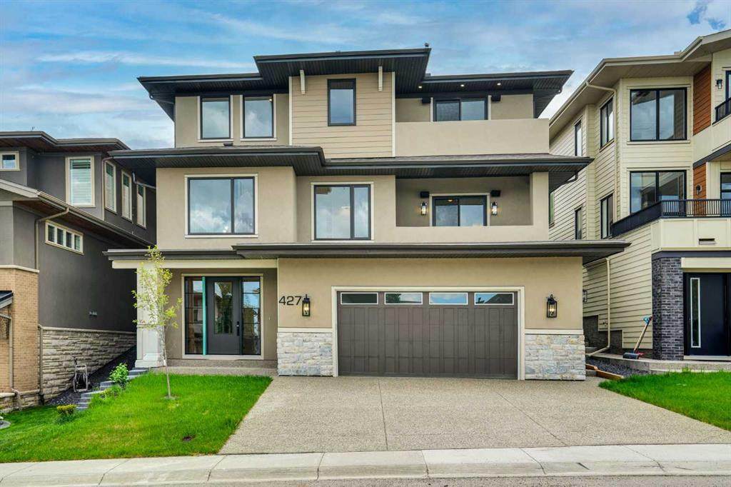 427 Patterson Boulevard - Photo 1