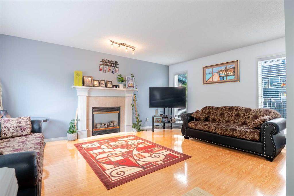 https://bt-photos.global.ssl.fastly.net/calgary/orig_boomver_1_A2320861-2.jpg