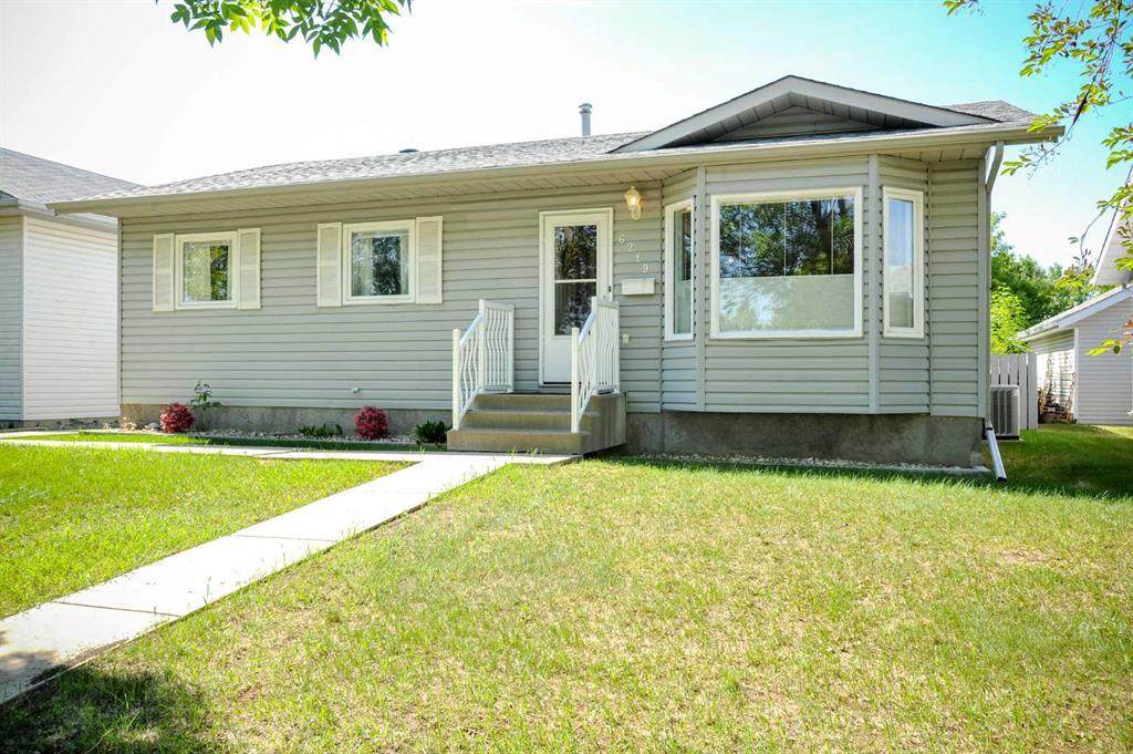 6219 54 Avenue - Photo 1