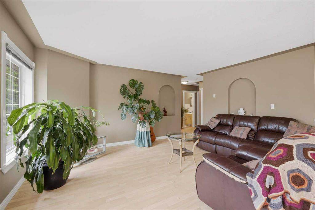https://bt-photos.global.ssl.fastly.net/calgary/orig_boomver_1_A2321199-2.jpg