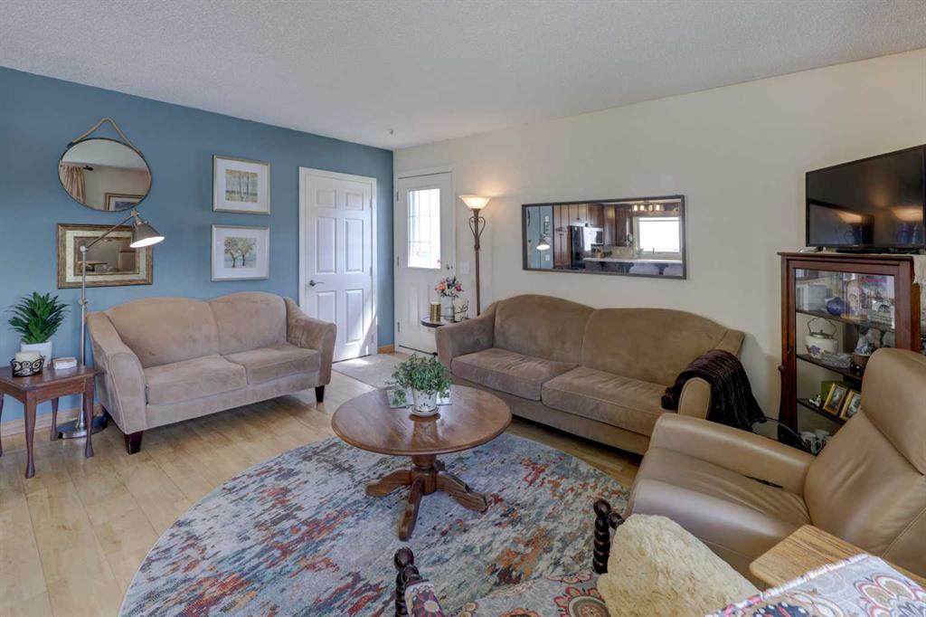 https://bt-photos.global.ssl.fastly.net/calgary/orig_boomver_1_A2322193-2.jpg