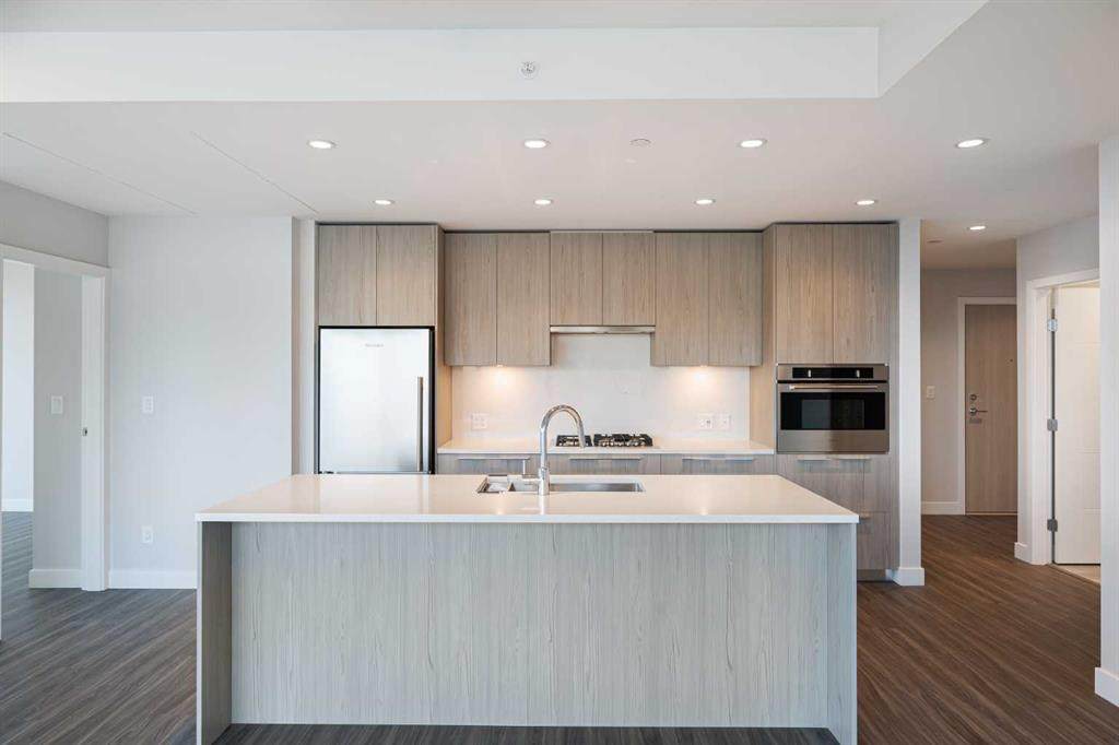 530 3 Street - Photo 1