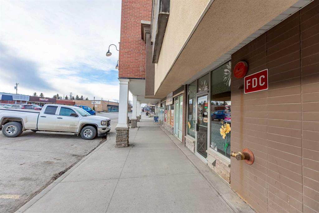 https://bt-photos.global.ssl.fastly.net/calgary/orig_boomver_1_A2323123-2.jpg