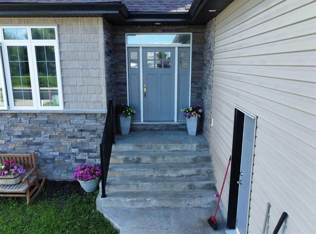 https://bt-photos.global.ssl.fastly.net/calgary/orig_boomver_1_A2323702-2.jpg