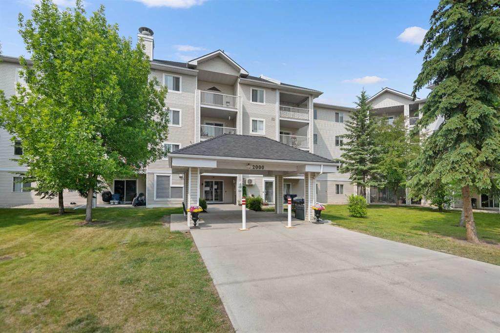 6224 17 Avenue - Photo 1