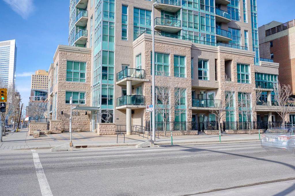 788 12 Avenue - Photo 1