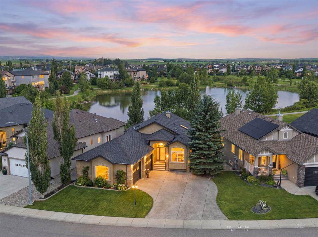 419 High Park Boulevard - Photo 1