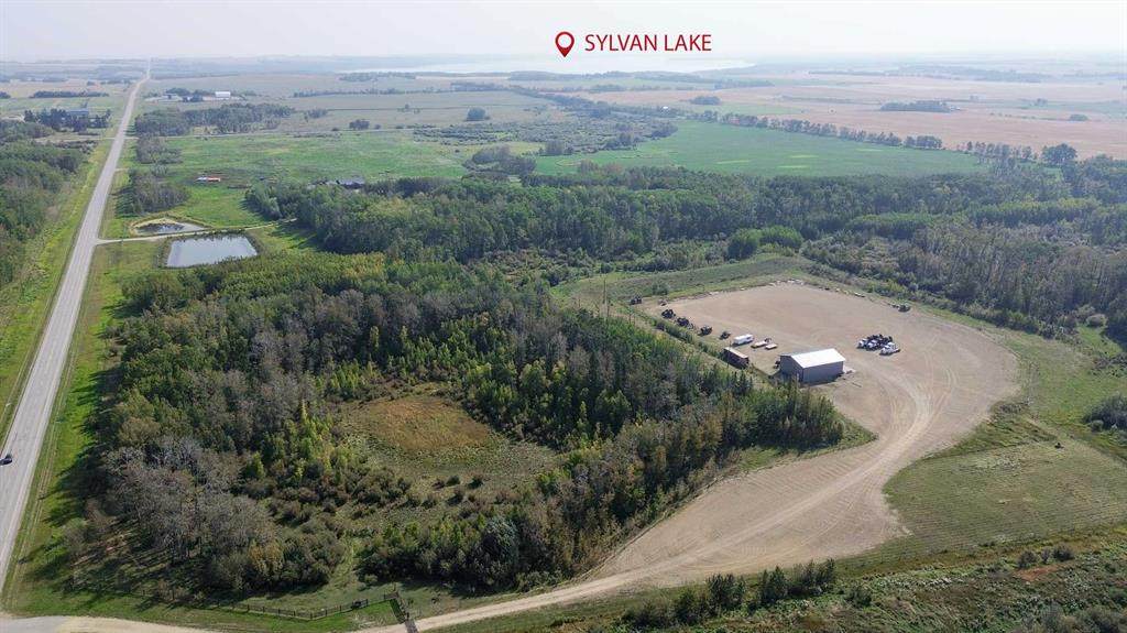 3021 Township Road 400 - Photo 1