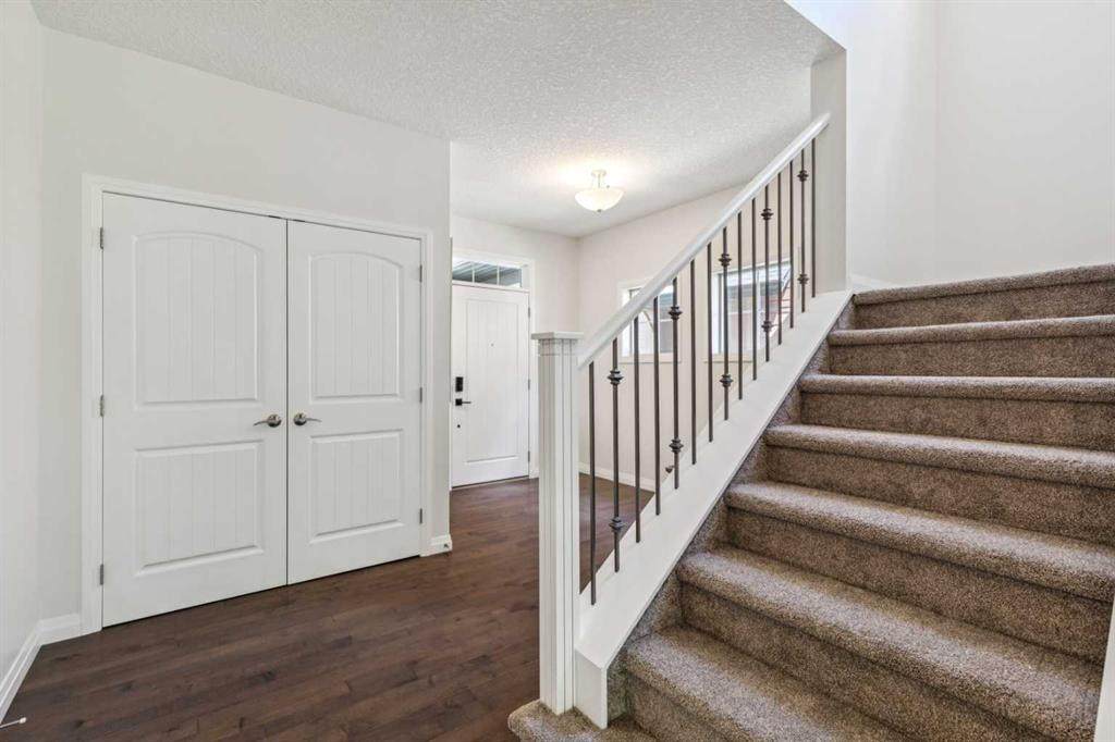https://bt-photos.global.ssl.fastly.net/calgary/orig_boomver_1_A2326213-2.jpg