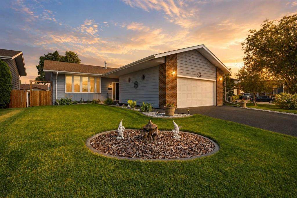 53 Card Crescent - Photo 1