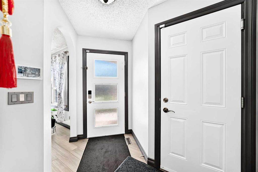 https://bt-photos.global.ssl.fastly.net/calgary/orig_boomver_1_A2326717-2.jpg