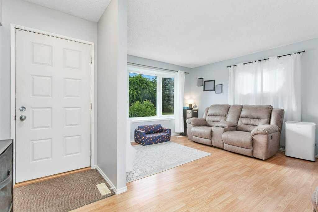 https://bt-photos.global.ssl.fastly.net/calgary/orig_boomver_1_A2326763-2.jpg
