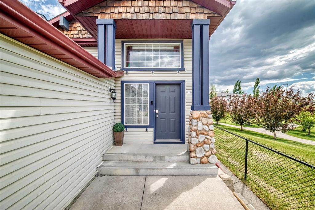https://bt-photos.global.ssl.fastly.net/calgary/orig_boomver_1_A2326829-2.jpg