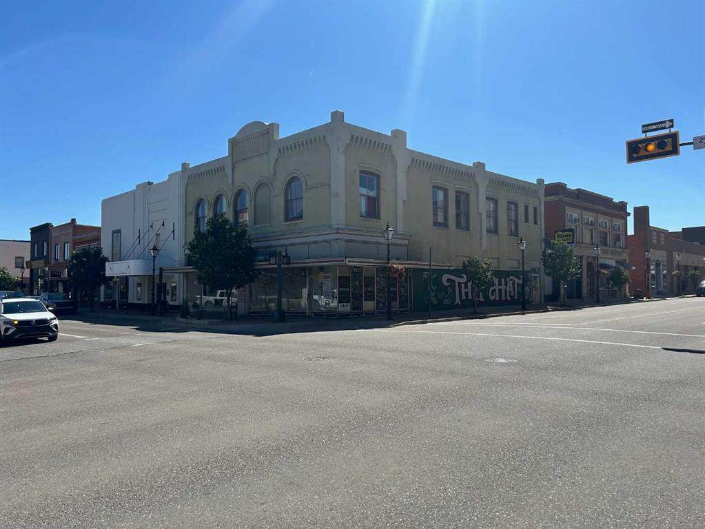 601 2 Street - Photo 1
