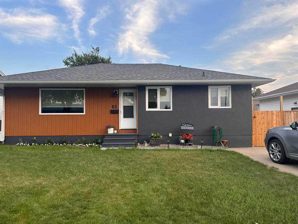 65 14 Street - Photo 1