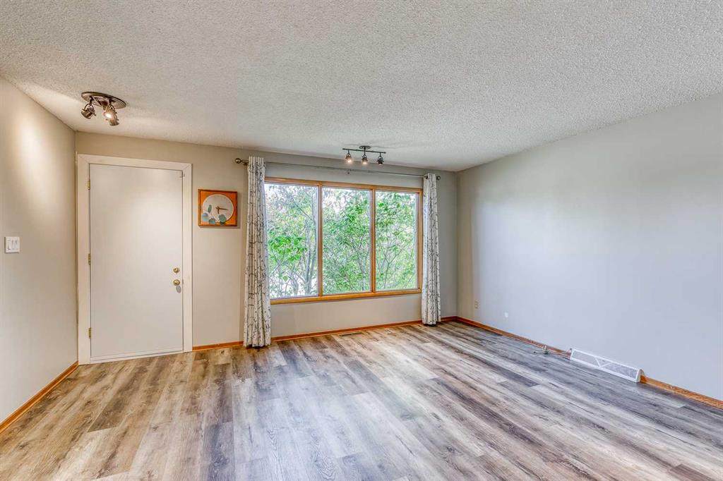 https://bt-photos.global.ssl.fastly.net/calgary/orig_boomver_1_A2327013-2.jpg